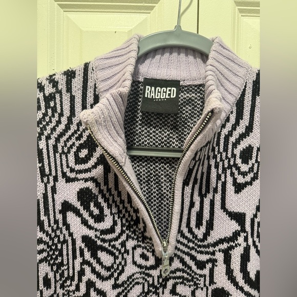 The Ragged Priest Spacey Pink & Black Half Zip Sweater , size Large - Picture 6 of 13